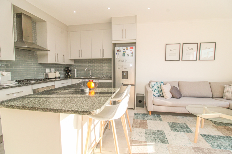 2 Bedroom Property for Sale in Beacon Bay North Eastern Cape